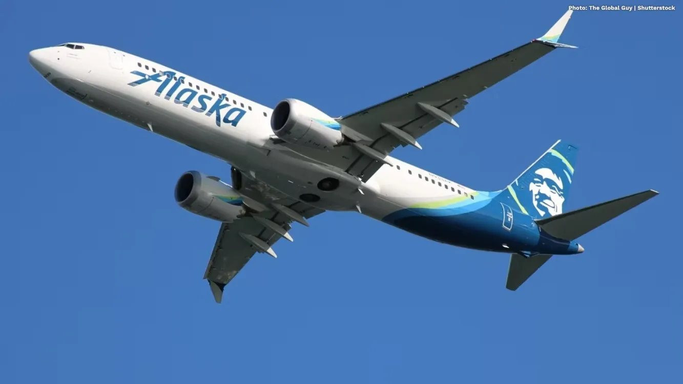 Một tàu bay Boeing 737 MAX 9 của Alaska Airlines. Ảnh: The Global Guy | Shutterstock