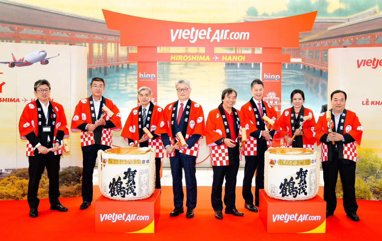 Vietjet mở đường bay thẳng nối Hà Nội và Hiroshima- Ảnh 1.