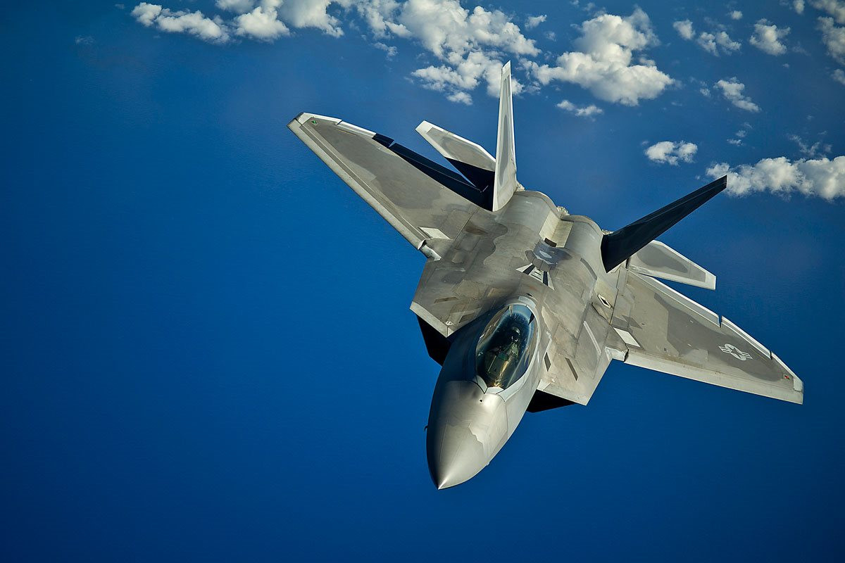 f-22-raptor_009.jpg