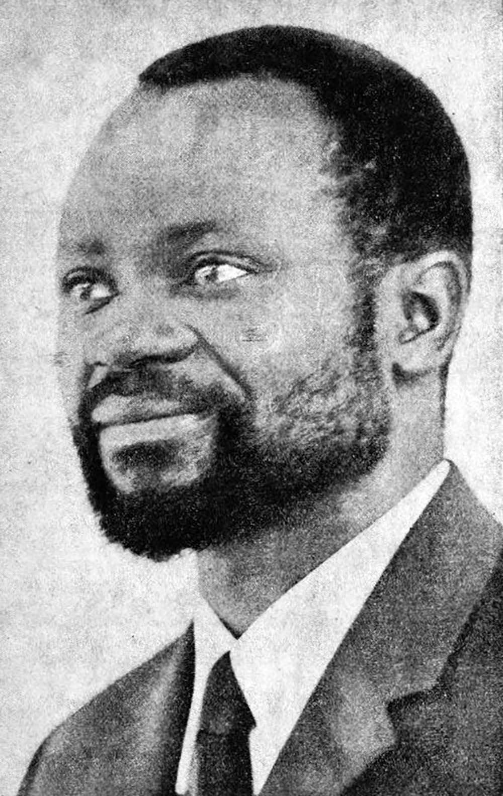 1st_president_of_mozambique_samora_moises_machel_1975.jpg