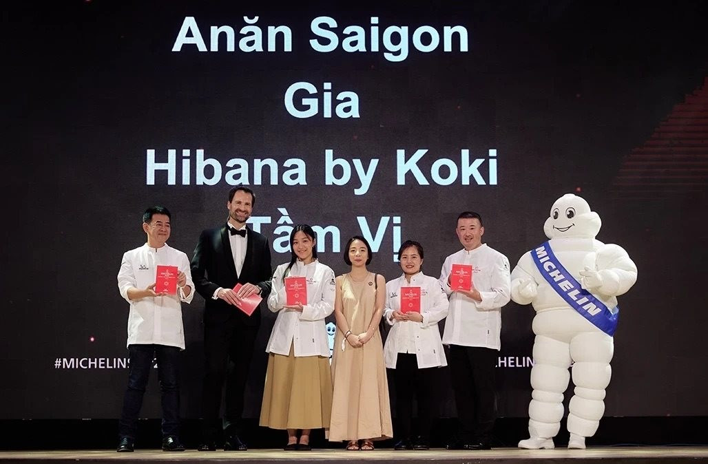 Đại diện 4 nhà hàng Việt Nam được trao sao Michelin, tháng 6/2023. Ảnh: Michelin Guide.