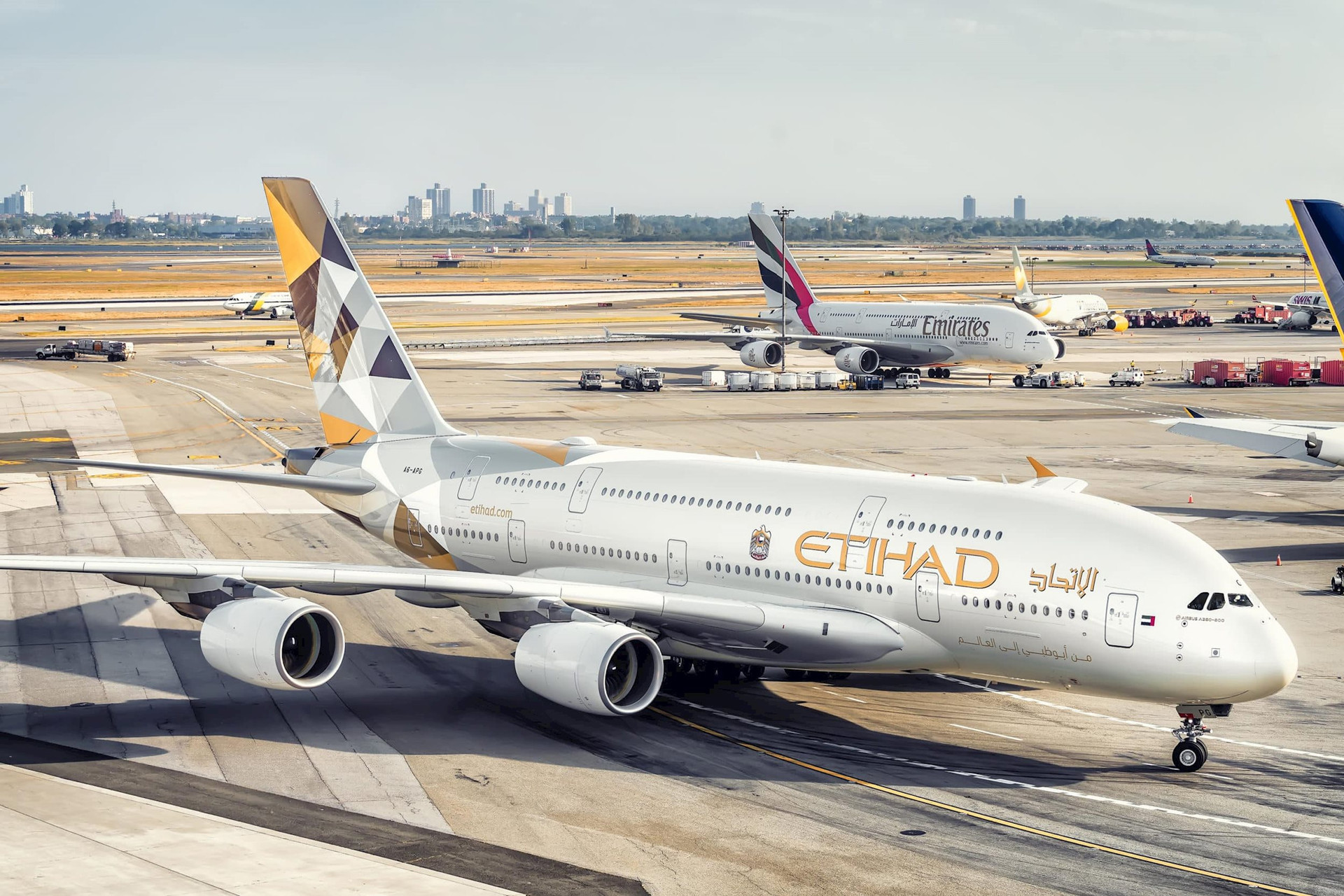 etihad_a380_jfk_taxi-scaled.jpg