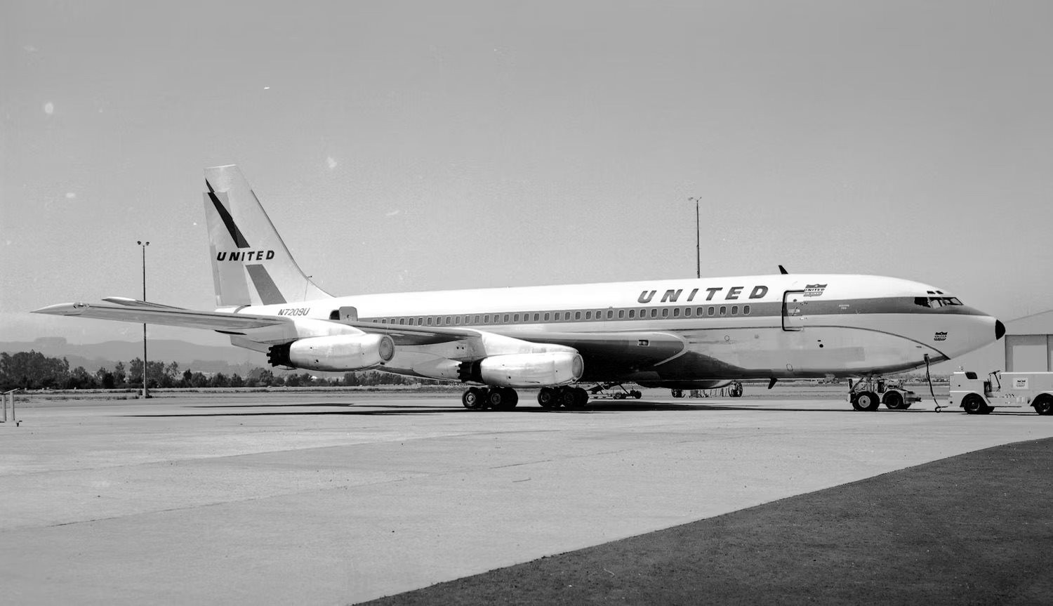 boeing-720-united-airlines.jpeg