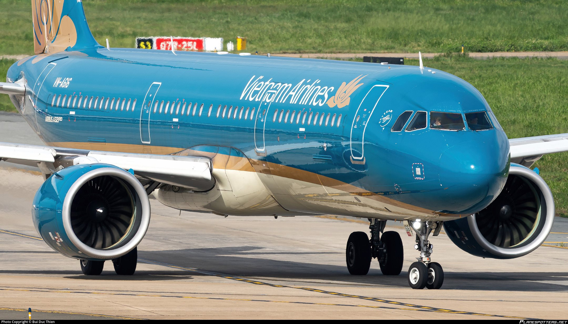 vn-a616-vietnam-airlines-airbus-a321-272n_planespottersnet_1328486_8a6cda84fe_o.jpeg