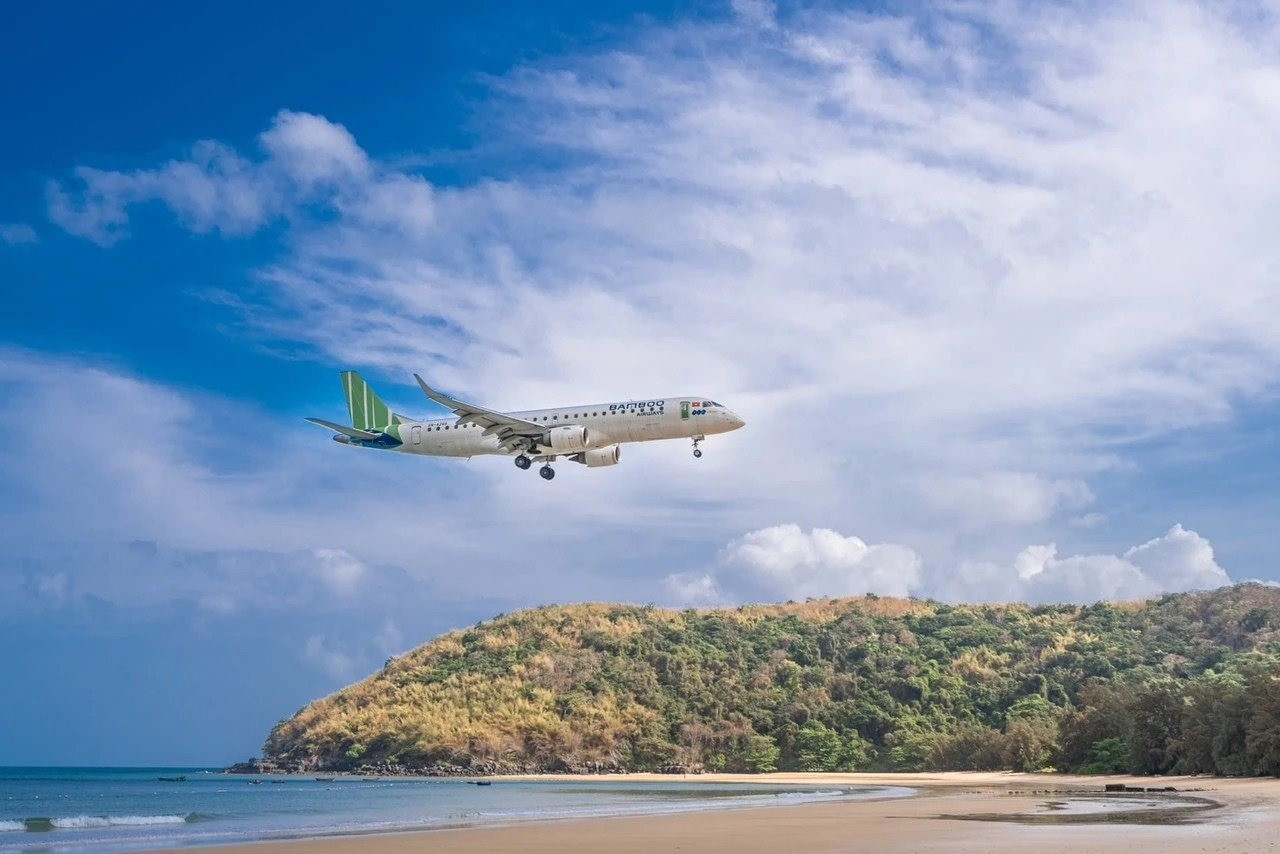 Embraer E190 là loại tàu bay từng được Bamboo Airways sử dụng cho chặng bay tới Côn Đảo. Ảnh: Bamboo Airways.