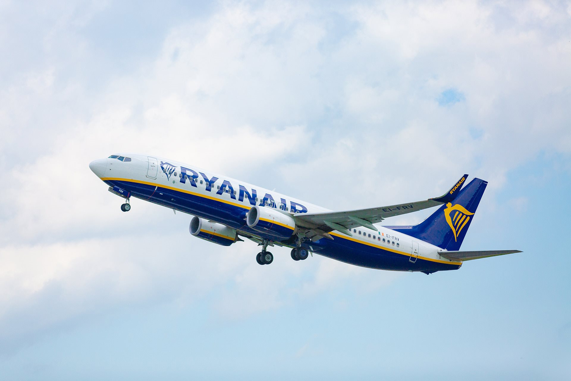 ryanair-take-off-.jpg