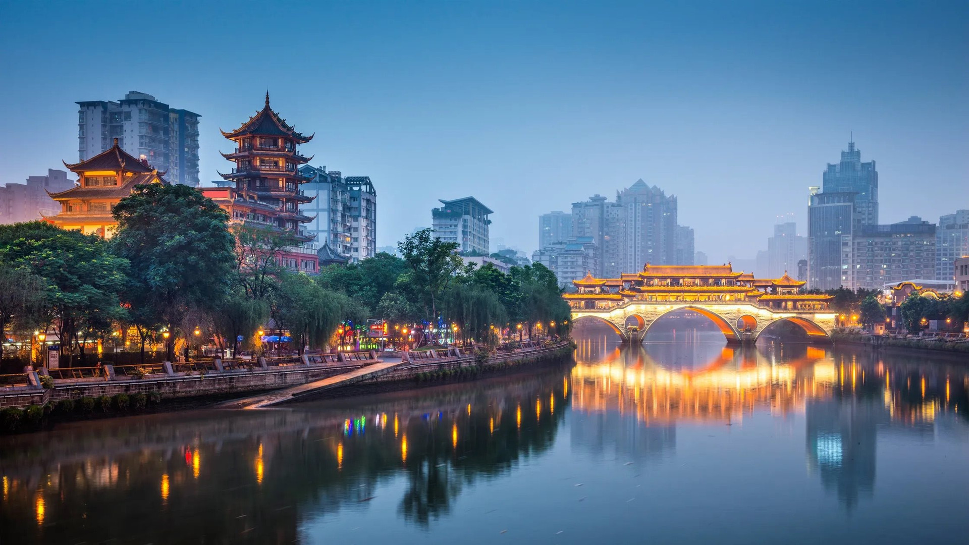 chengdu-china_gettyimages-510901343.jpg