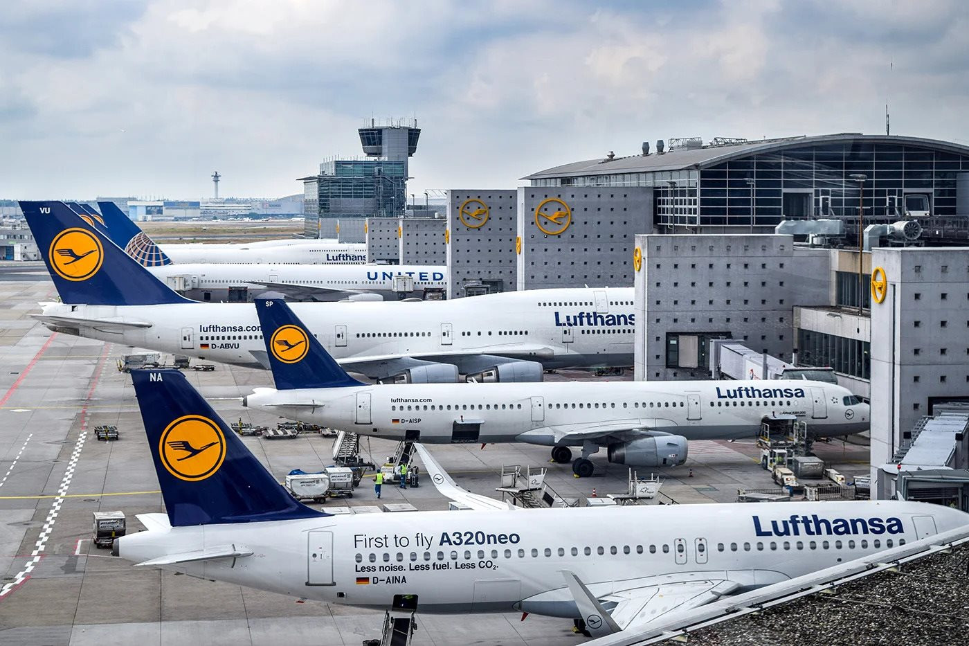 lufthansa.jpg