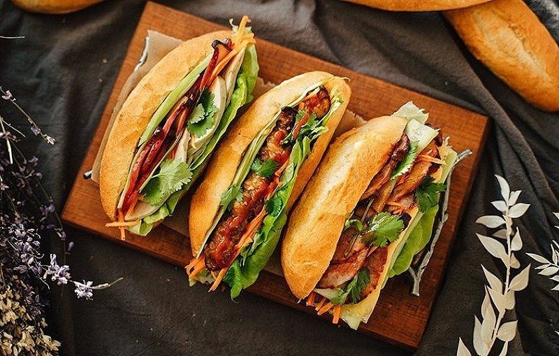 Nhiều thực khách bày tỏ thất vọng khi không có quán bánh mì nào trong danh sách. Ảnh: TasteAtlas.