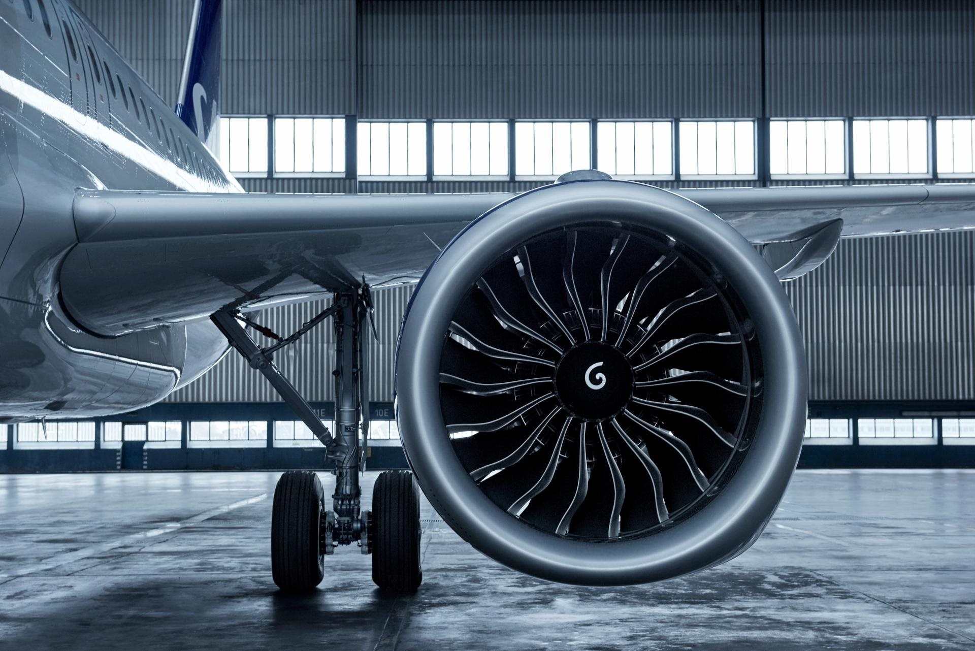 a320-neo-engine-aircraft-sas.jpg