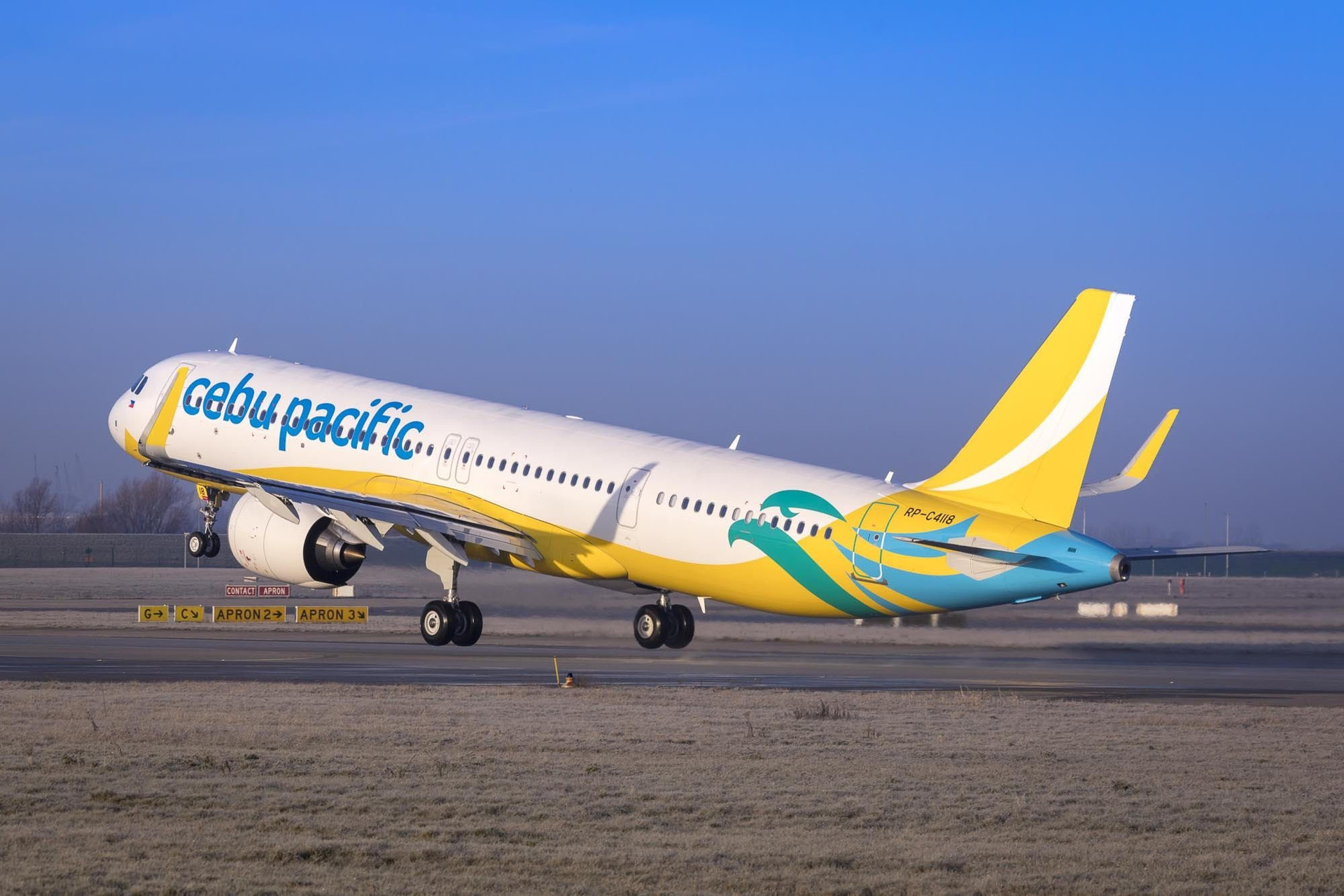 first-a320neo-for-the-philippines-cebu-pacific.jpeg