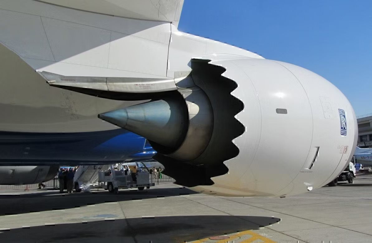 rolls-royce_trent_1000_7976551649-e1574394600219.jpg