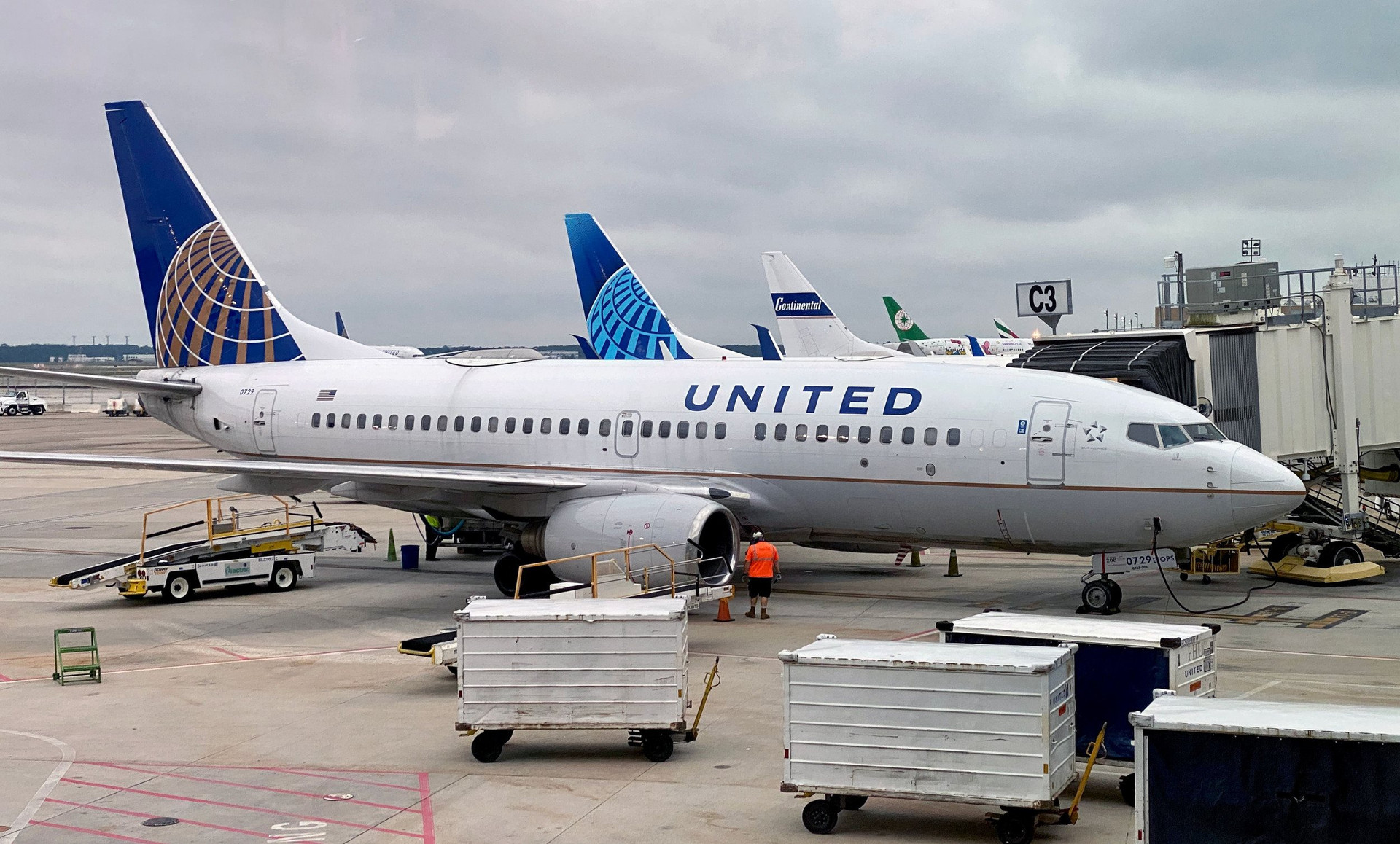 united-airlines-flight-houston.jpg