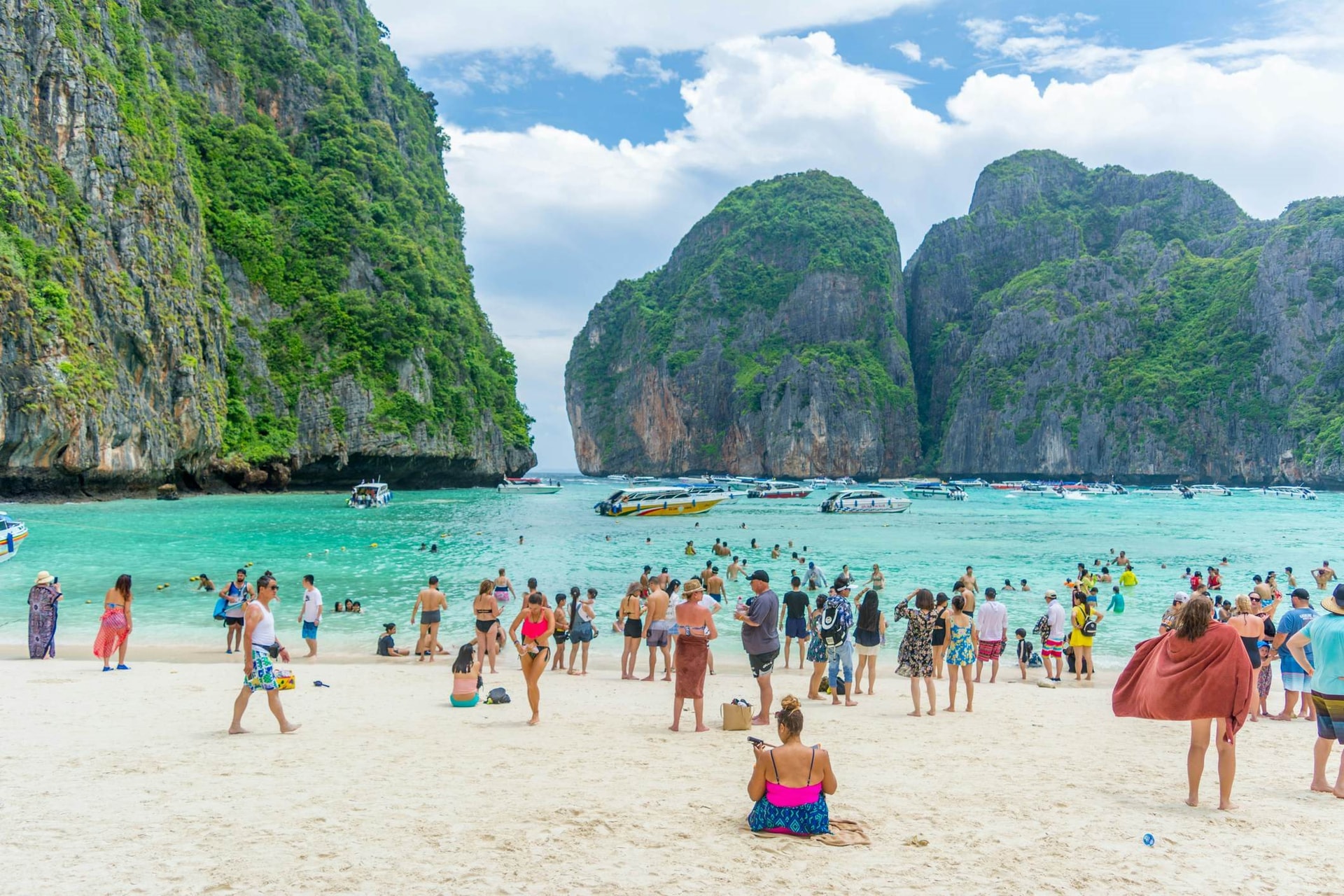 Maya Bay crowds