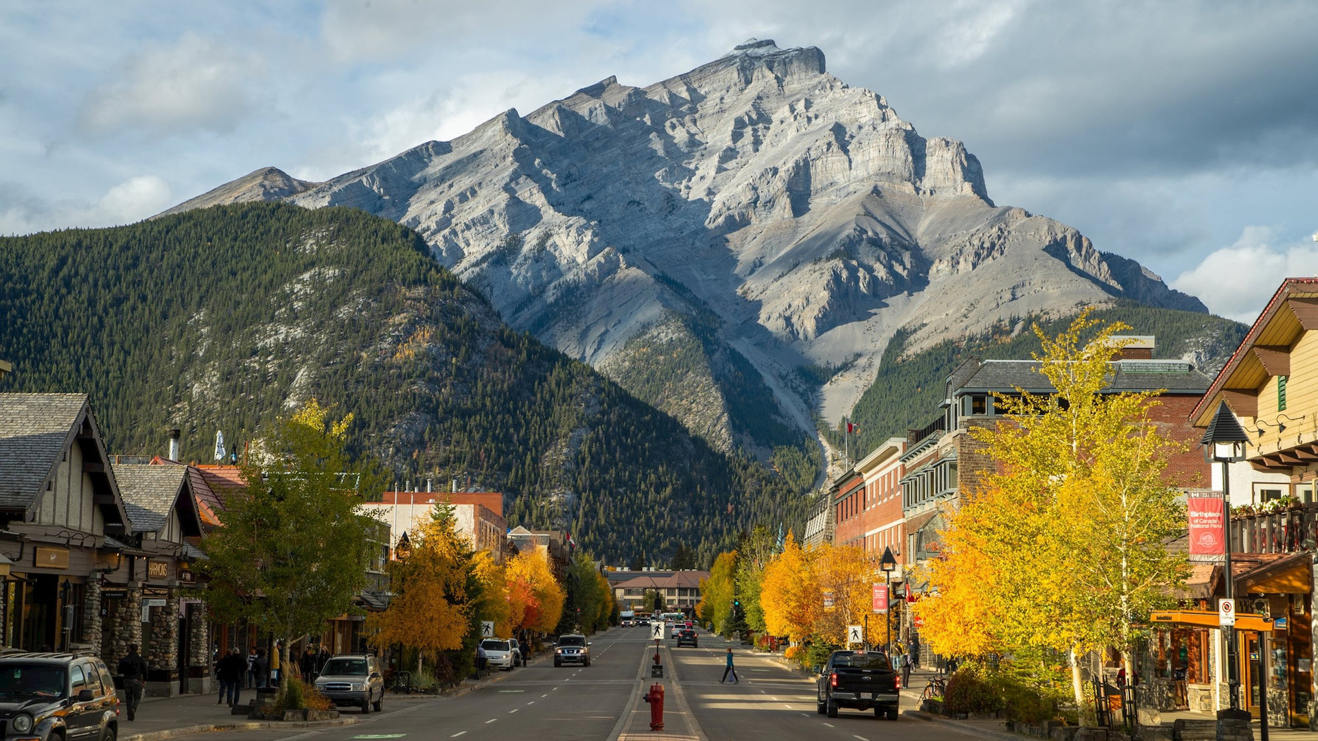 515873-banff.jpg