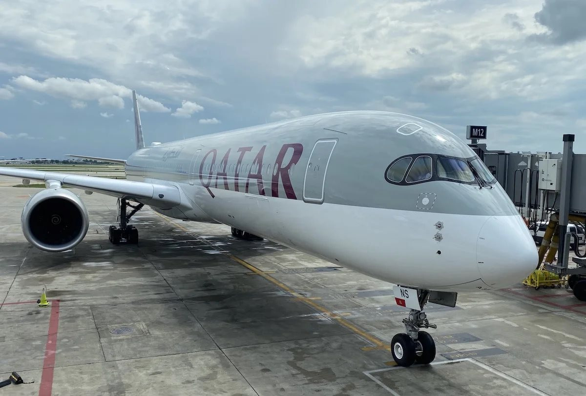 qatar-airways-a350-1000-chicago.jpg