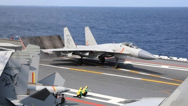 china-reports-j-15s-mission-intensity-from-the-shandong-carrier.jpg