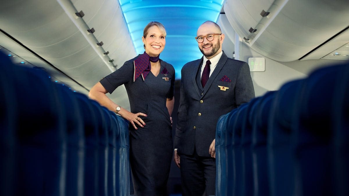 23-04-ws1147452_pco_flightattendants_03_00680_d.jpg