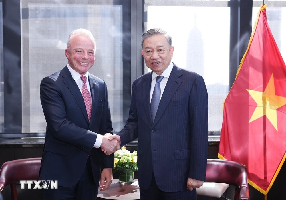 Tổng Bí thư, Chủ tịch nước Tô Lâm tiếp Tiến sỹ Brendan Nelson, Phó Chủ tịch Cấp cao Tập đoàn Boeing kiêm Chủ tịch Boeing Global. (Ảnh: Lâm Khánh/TTXVN)