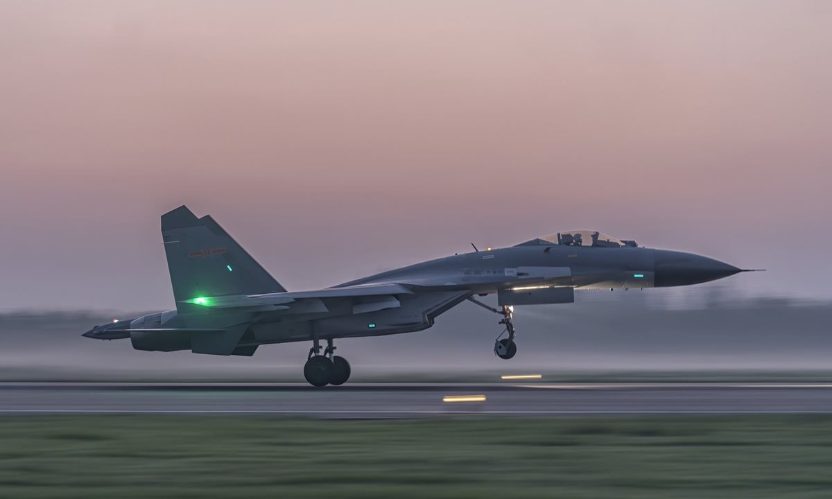 Shenyang J-11. Ảnh: China Military.