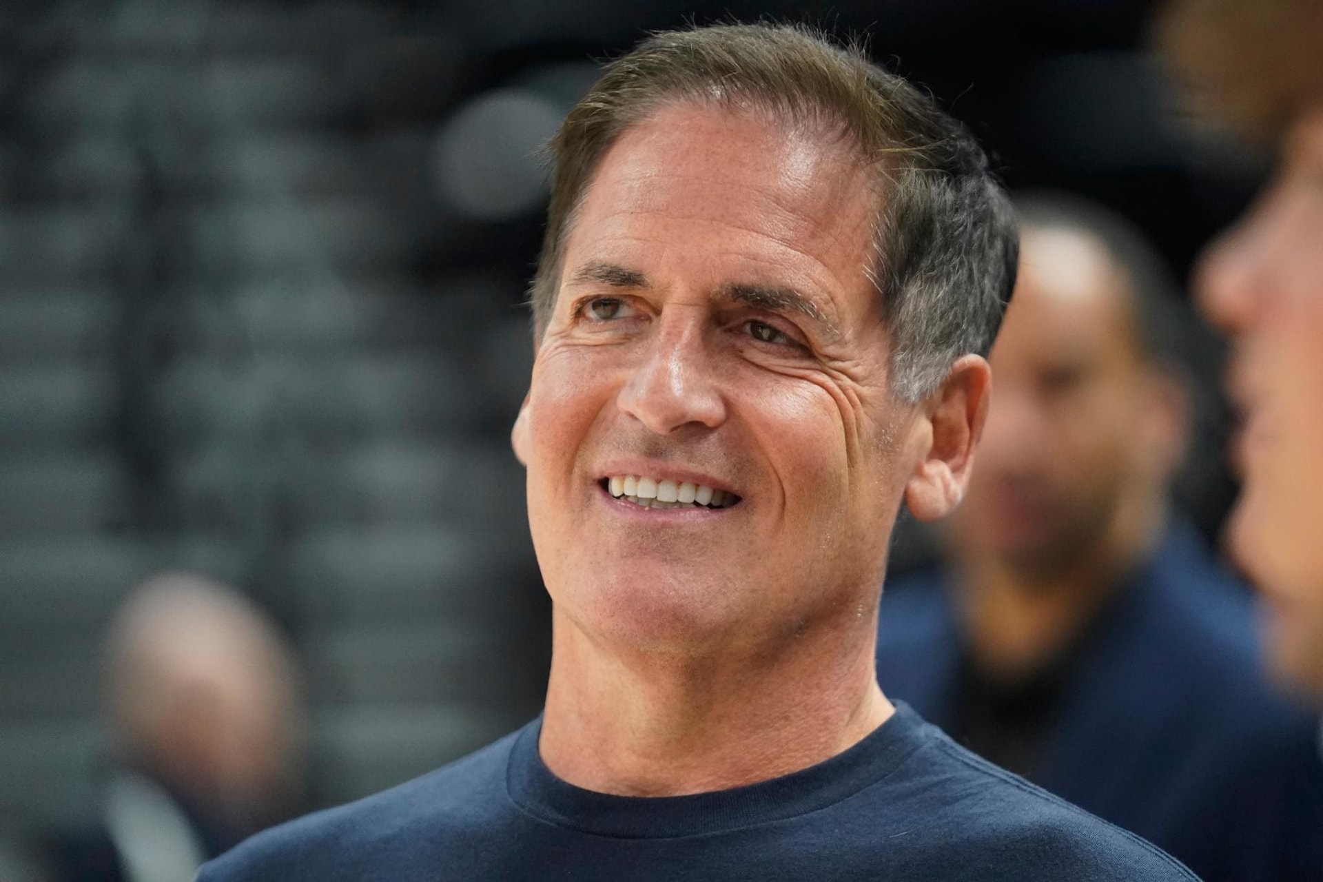 mark-cuban-owner-dallas-mavericks-16160708.jpg