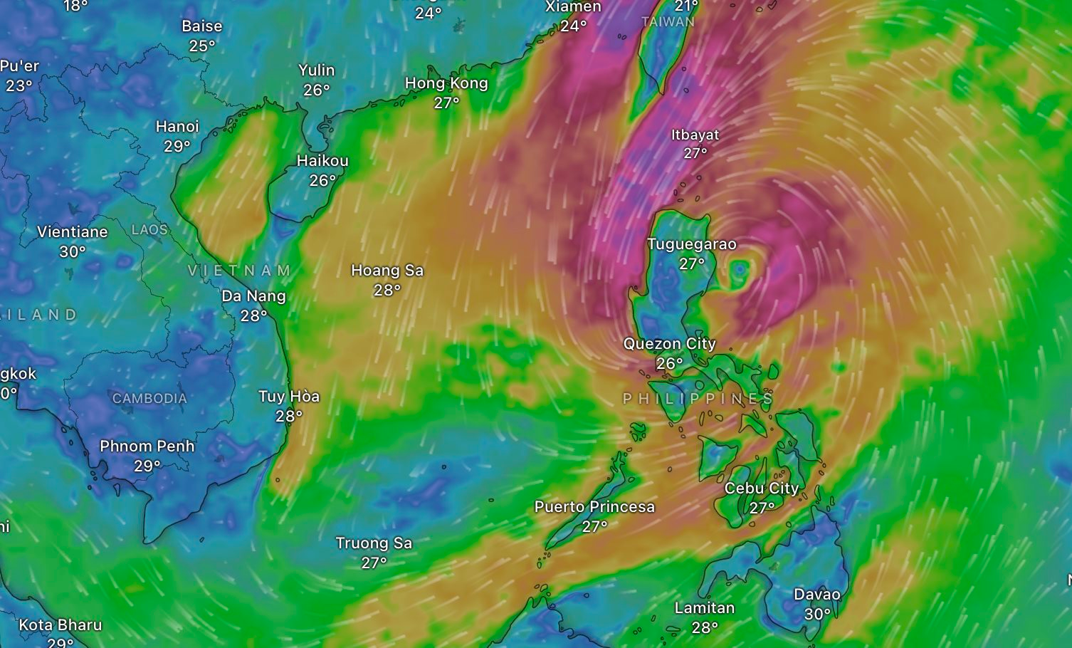 Bão Trami đang tiếp cận Philippines, sắp đi vào Biển Đông. Ảnh: Windy.