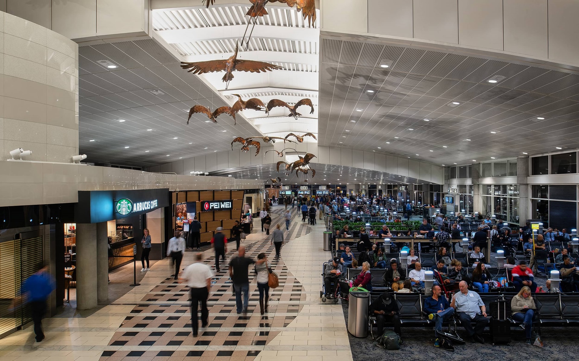 sites-of-tpa-airside-a-hallway-high-final-face-blur.jpg