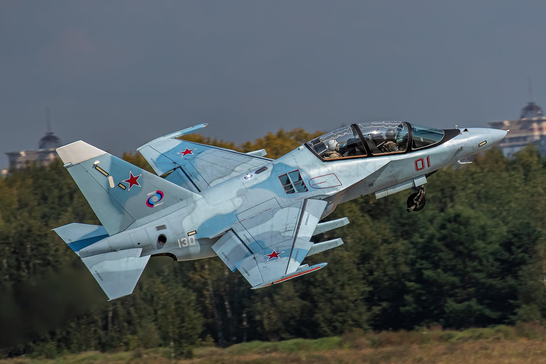 yakovlev_yak-130-2.jpg