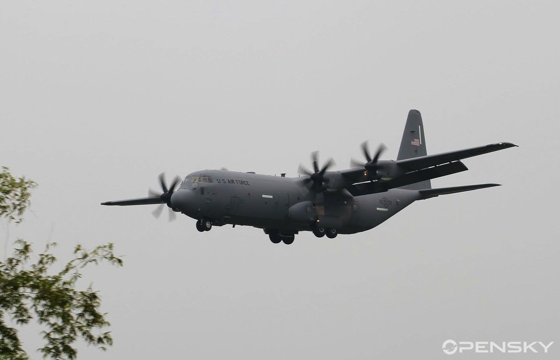 opensky_c1301.jpg