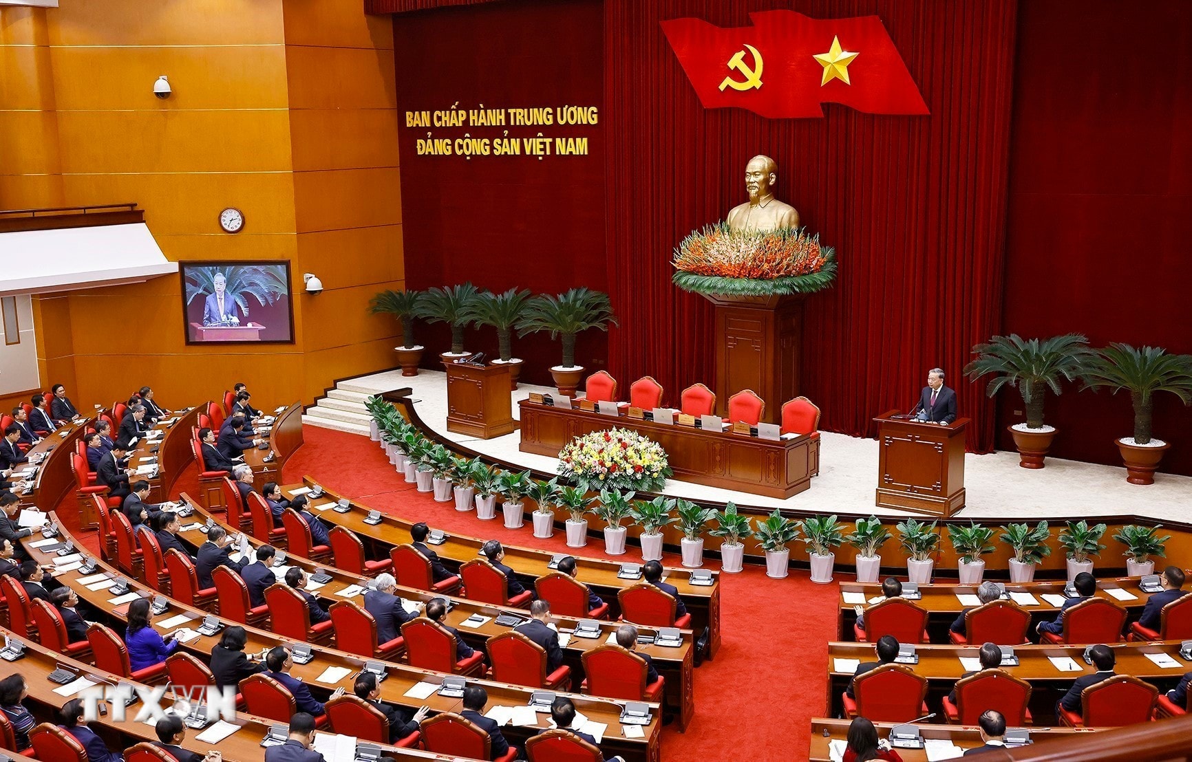 2401-tong-bi-thu-15.jpg