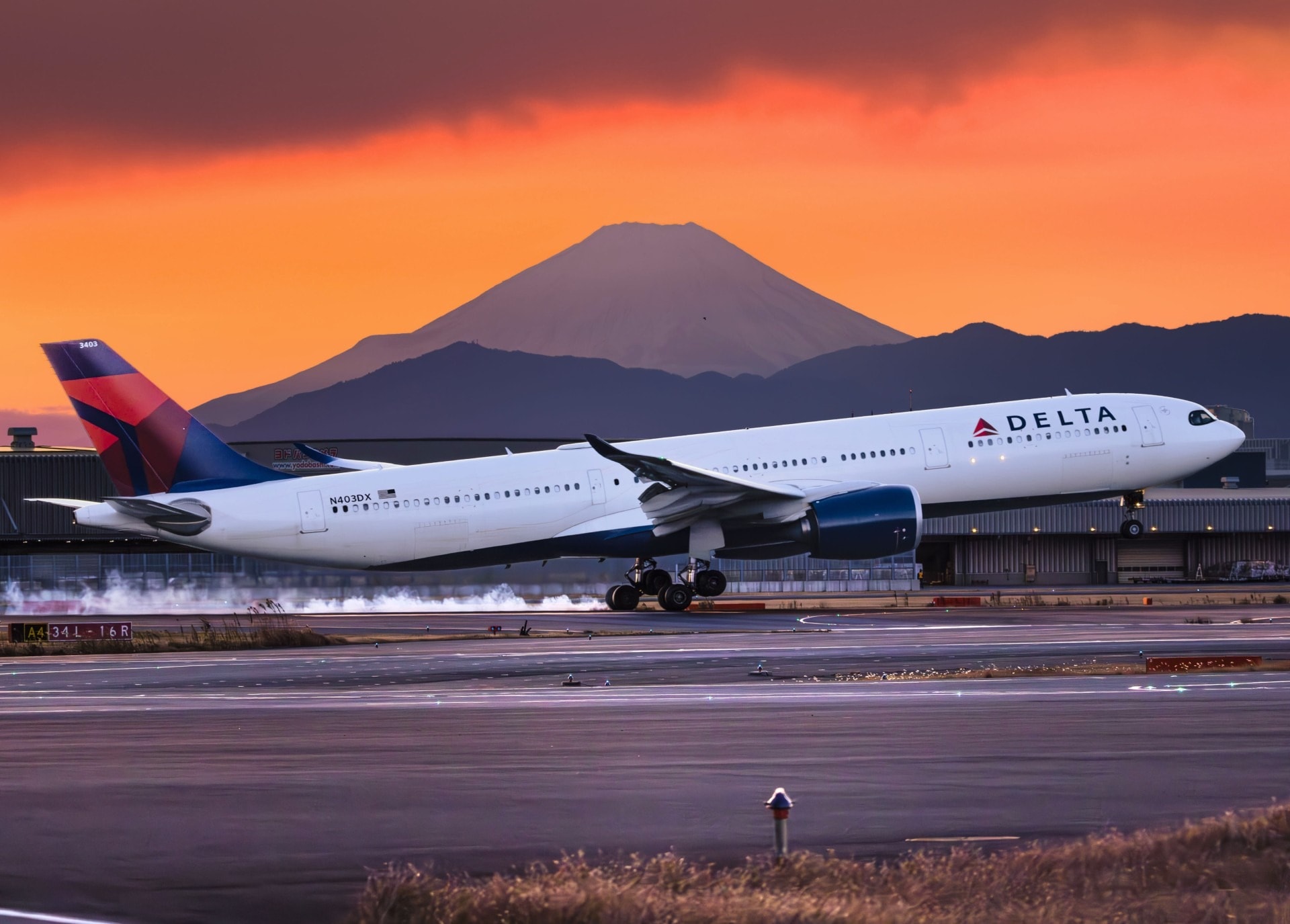 68135e74a72c3a14eeb789df_airbus.jpeg