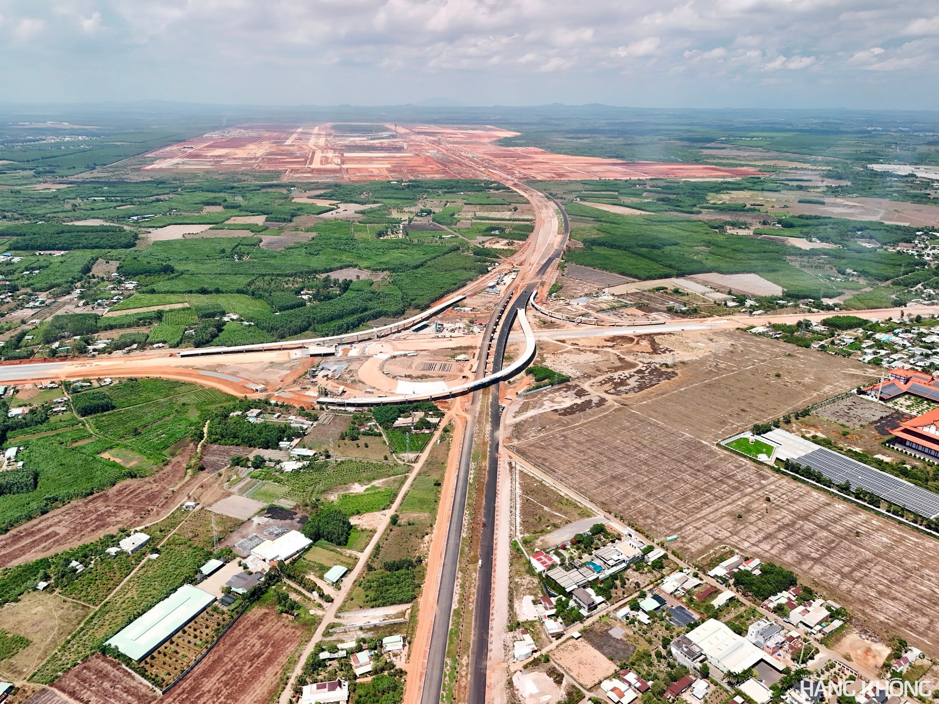 opensky_dji_20250505131903_0181_d.jpg