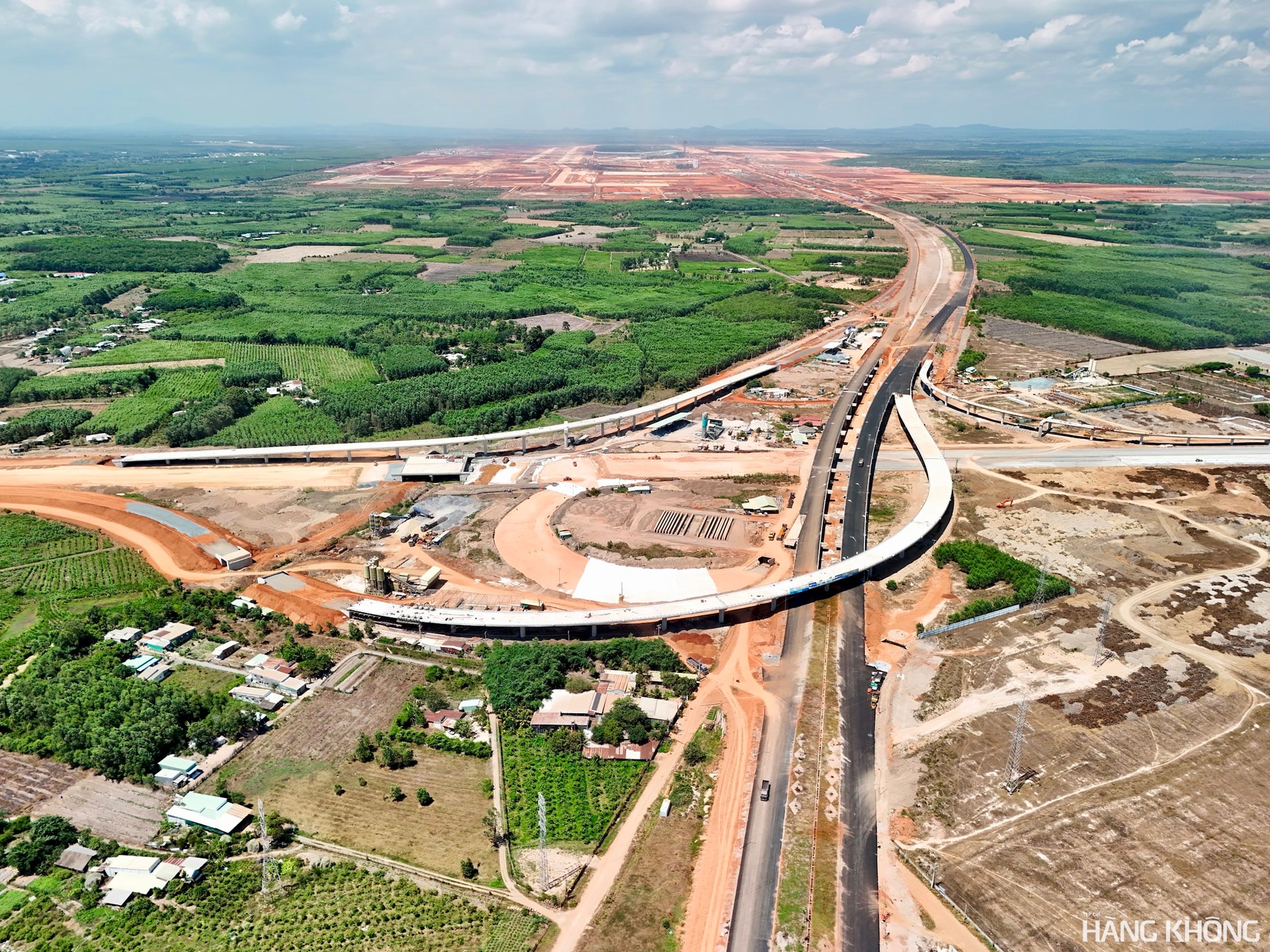 opensky_dji_20250505132000_0183_d.jpg