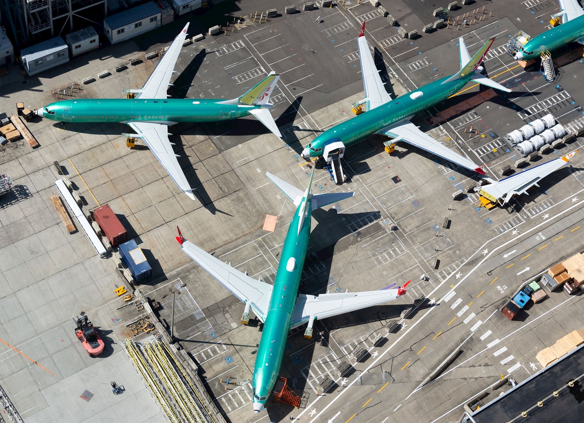 parked-boeing-737-max-8-in-rento.jpg