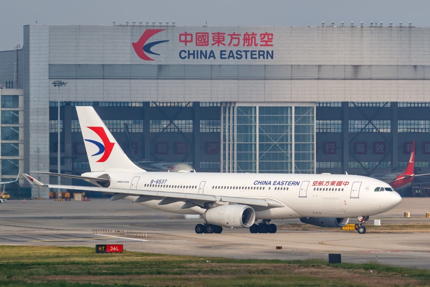 china-eastern-airlines.jpg