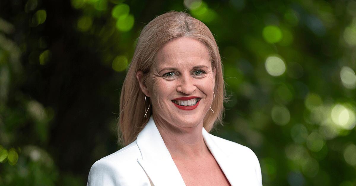 mp-louiseupston-2023.png