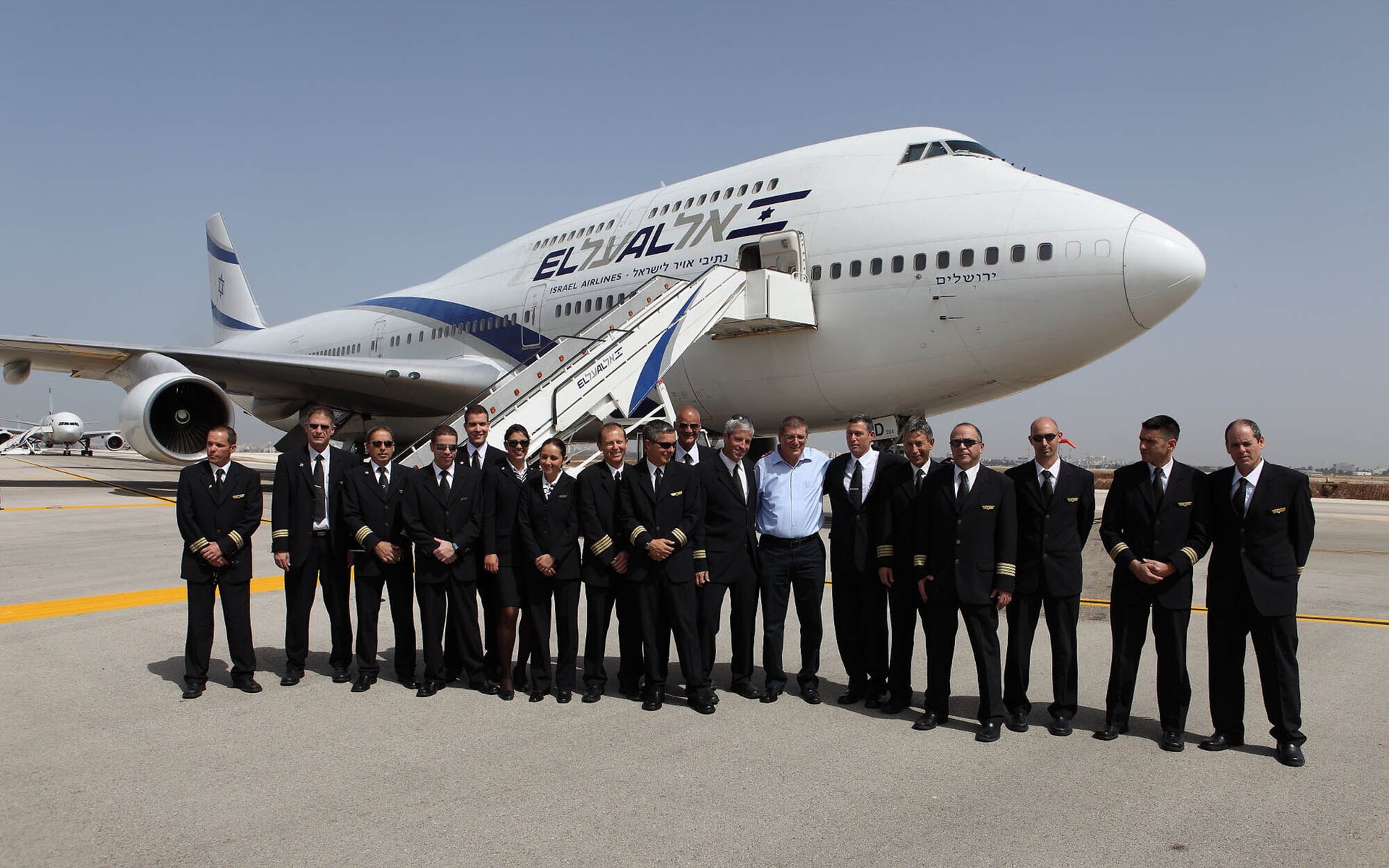 el_al_pilot.jpg