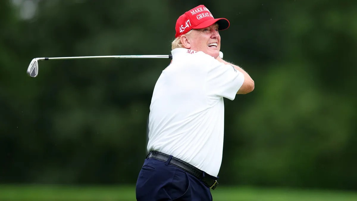 donald-trump-golf.jpg