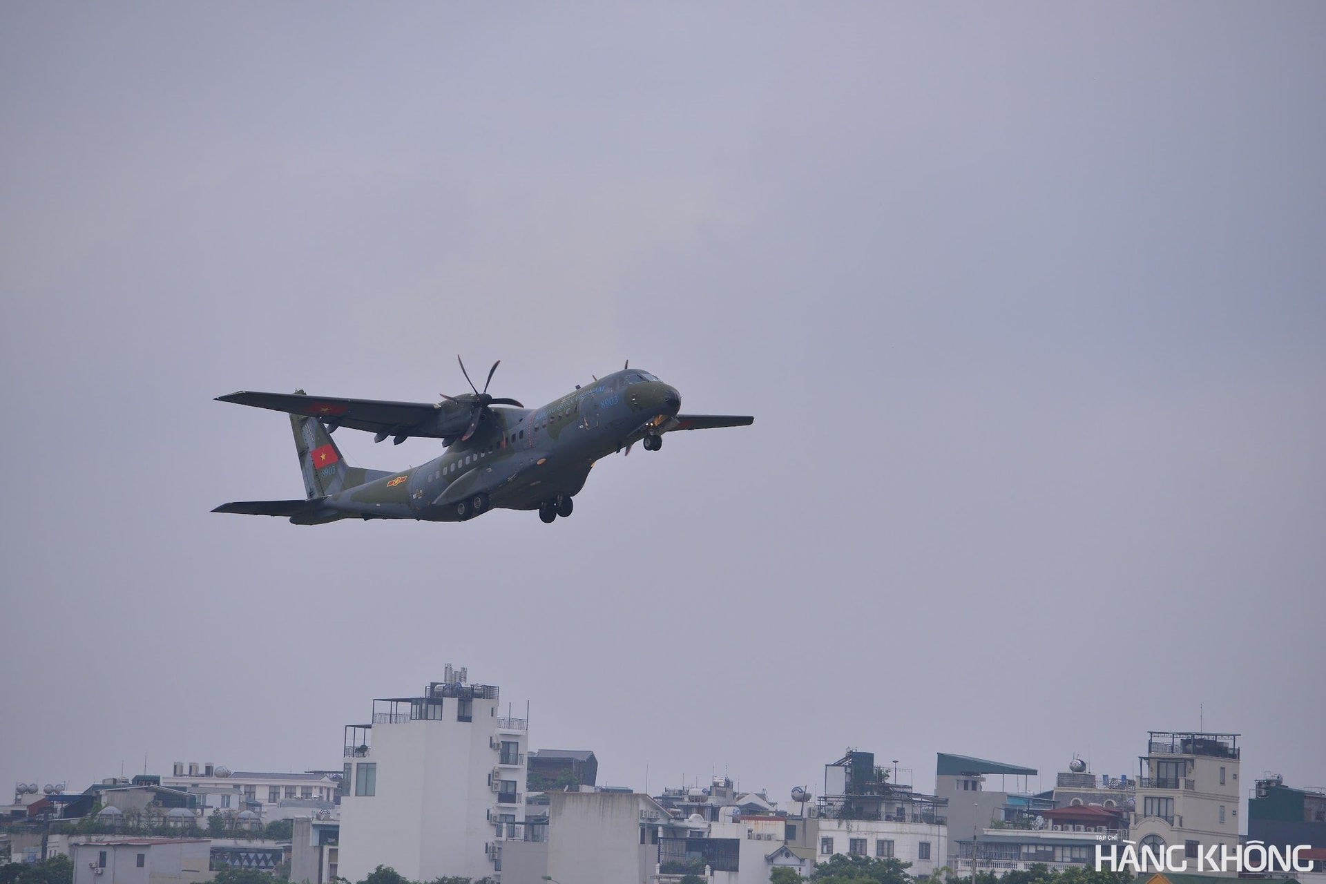 may bay van tai (68)