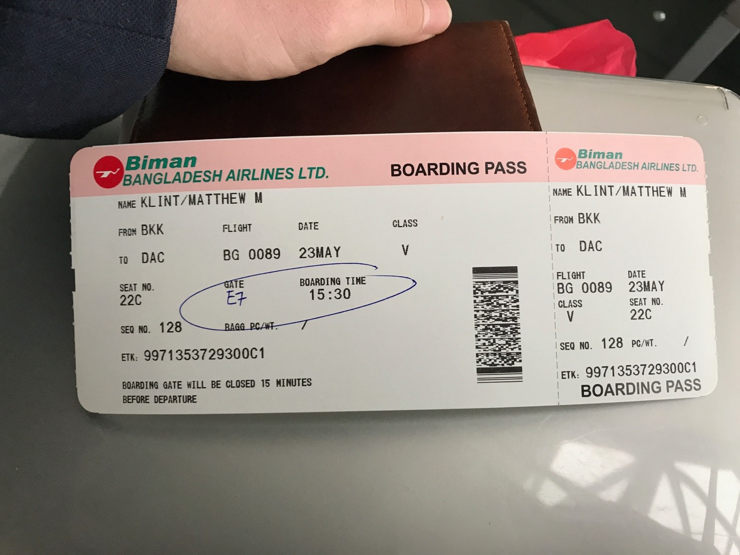 biman-bangladesh-airlines-737-economy-class-bkk-dac-5.jpg