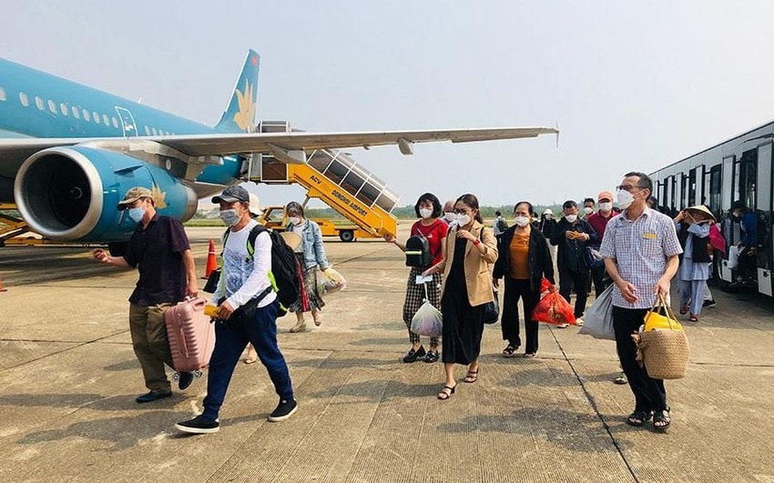 thi-truong-hang-khong-viet-nam.jpeg