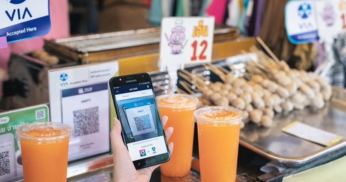 Với phương thức thanh toán thông minh, khách du lịch sẽ cảm thấy an tâm và tiện lợi hơn khi đặt chân tới 5 quốc gia thuộc khối ASEAN. Ảnh minh họa.