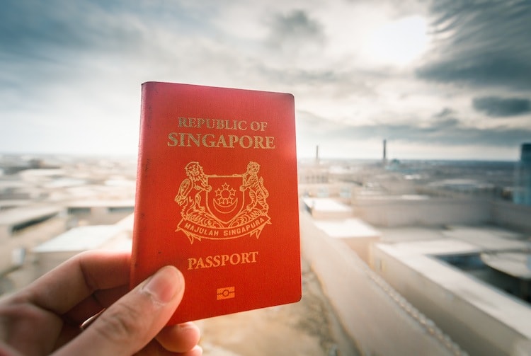 thesingaporepassport1.jpg