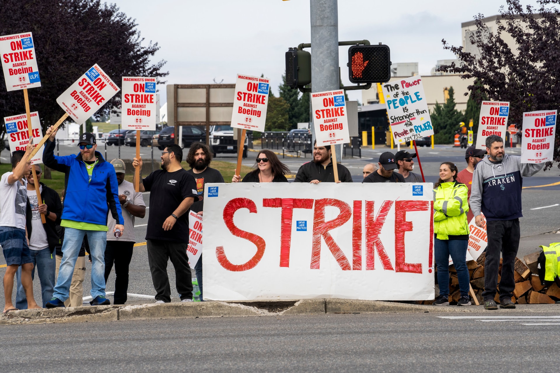 108034181-1726254300528-gettyimages-2170953404-boeing_strike.jpeg