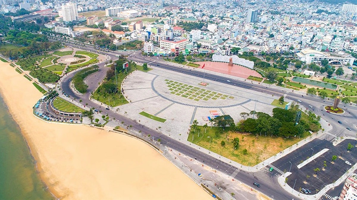 quang_truong_nguyen_tat_thanh_2.jpg