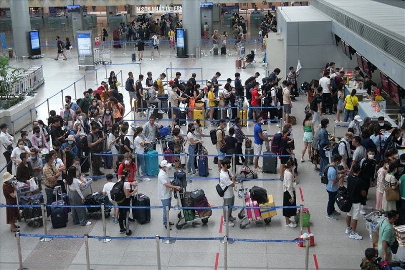 tan-son-nhat-01.jpg