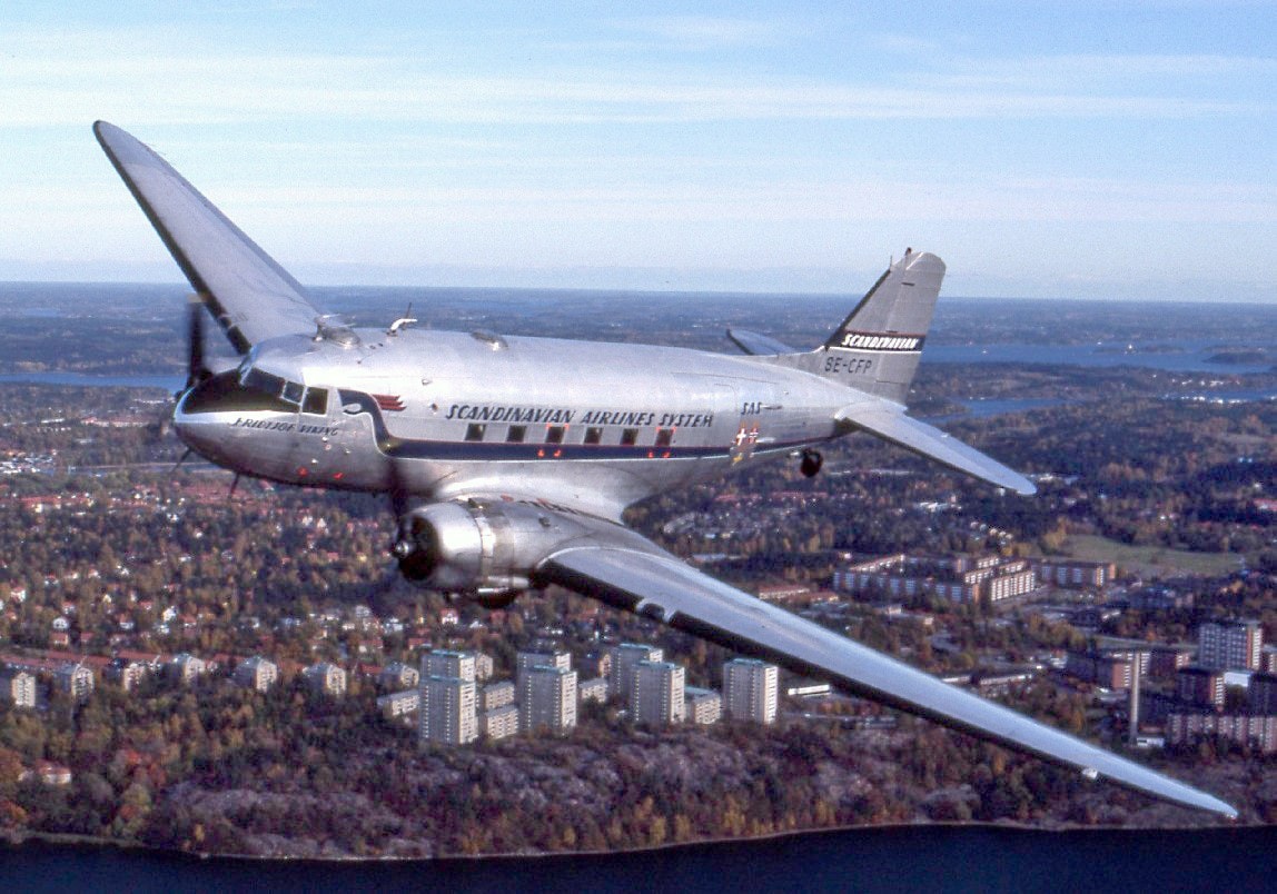 douglas_dc-3_01.jpg