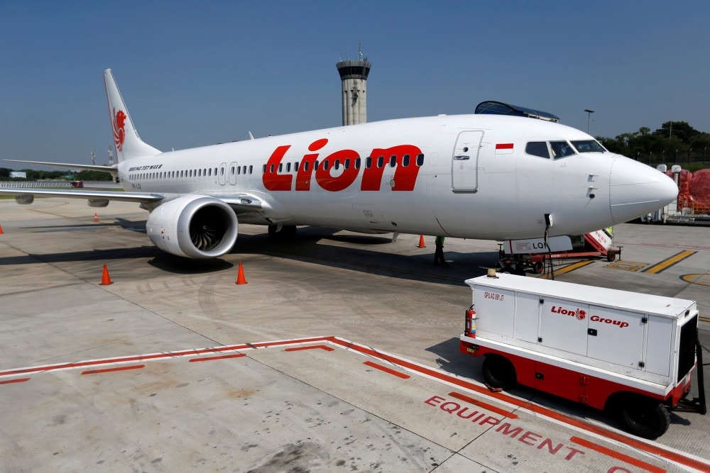 boeing-737-7-max-03.jpg
