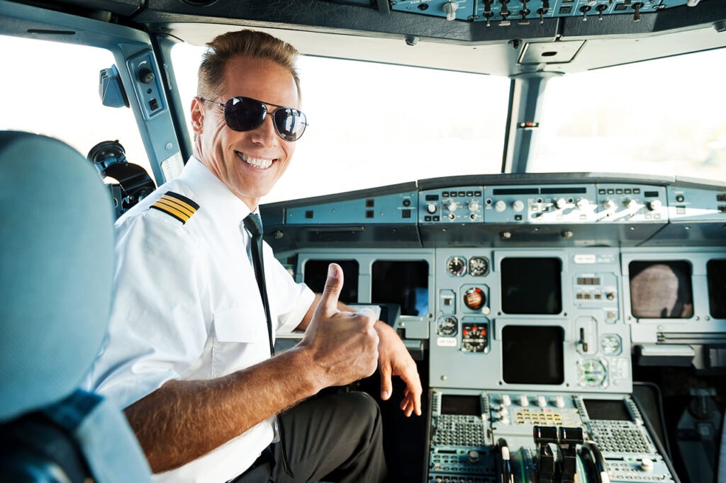 commercial-pilot-requirement-1024x682.jpeg