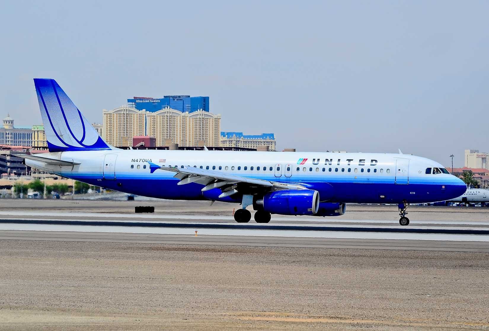 united-airlines-air320-03.jpg